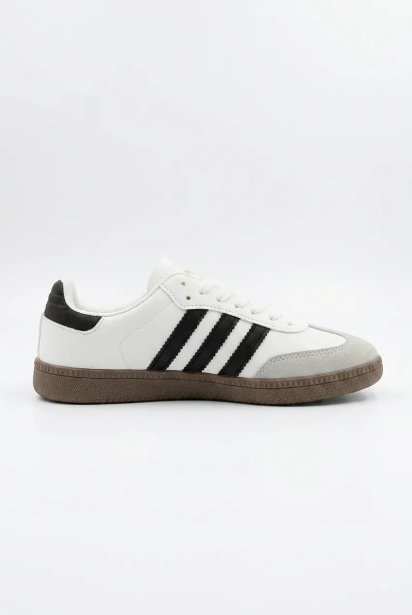 Off-Black Tricolor Retro Sneaker